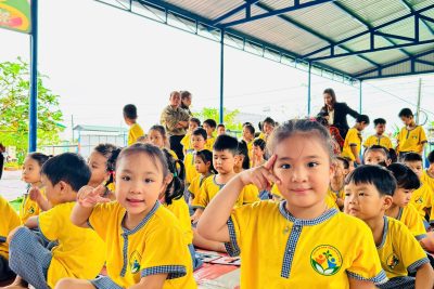 BÉ YÊU VỚI SÂN CHƠI ĐẤU TRƯỜNG TIẾNG ANH – ENGLISH ARENA 